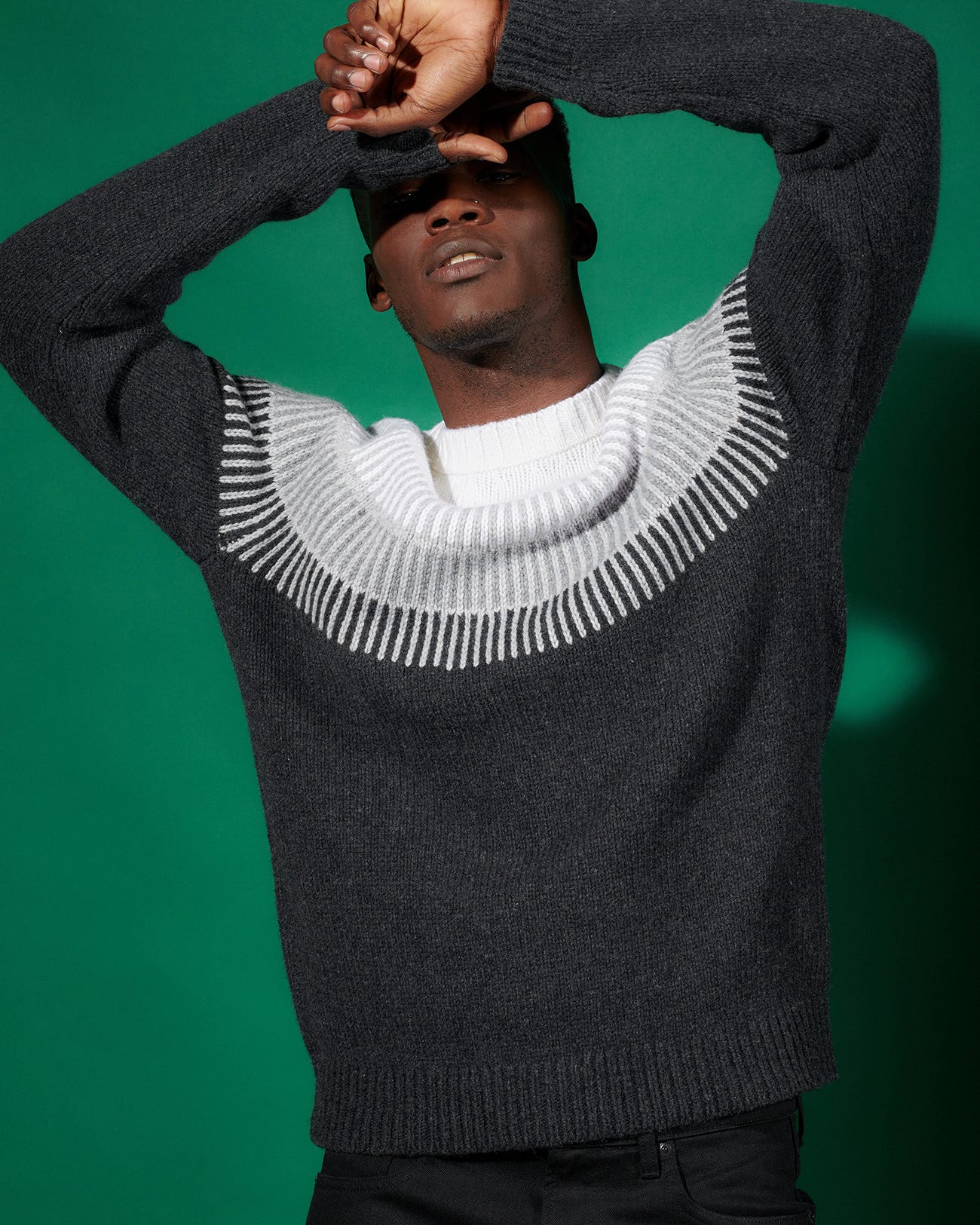Macondoo Mens Jumper Turtle Neck Fashion Pullover Pure Color Knit Sweater Macondoo Mens Jumper Turtle Neck Fashion Pullover Pure Color Knit Sweater